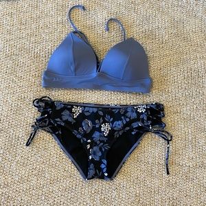 Hip Hugger Bikini Set